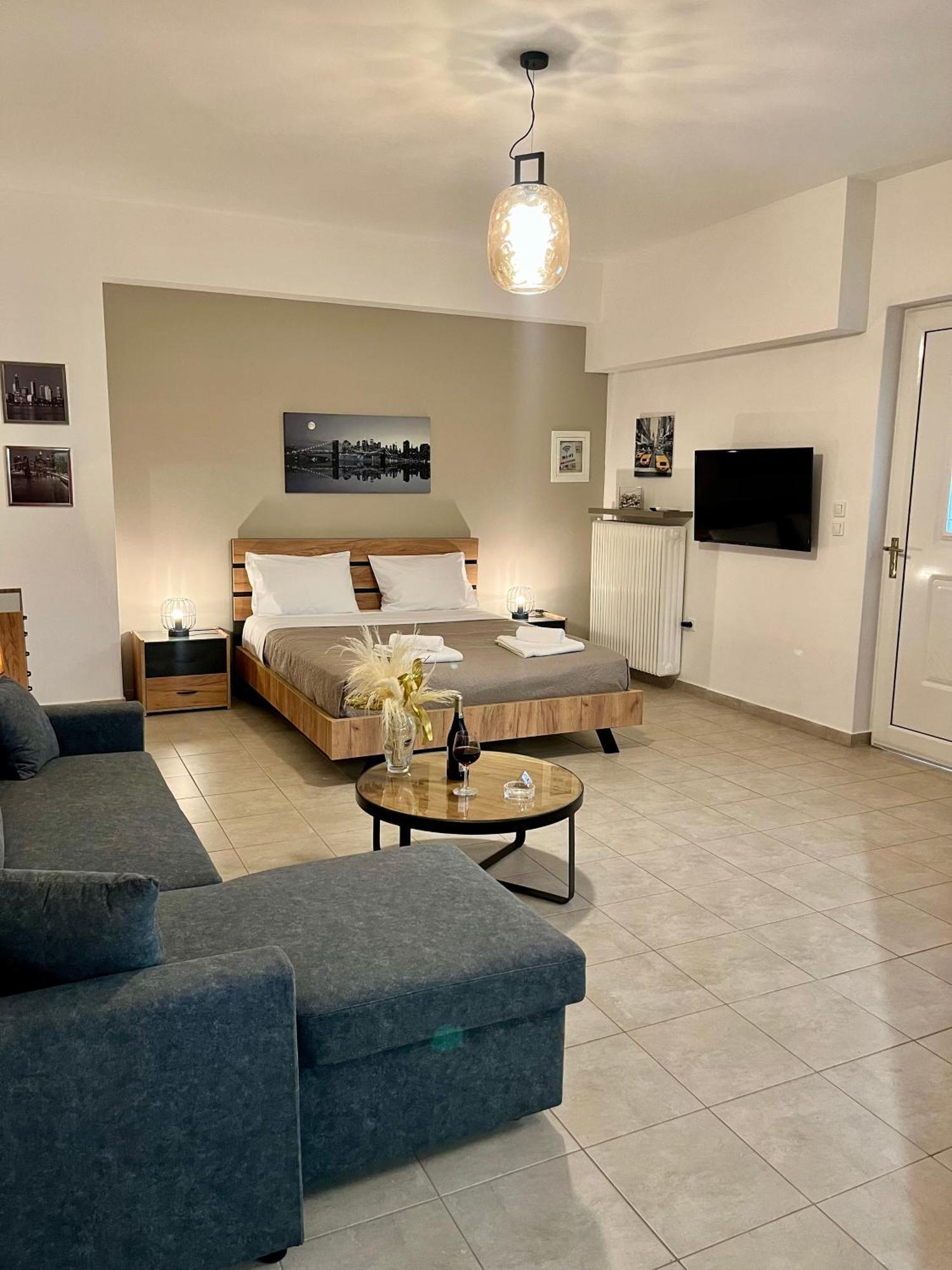 Lia'S Luxury Apartment - Near Airport Koropíon Extérieur photo