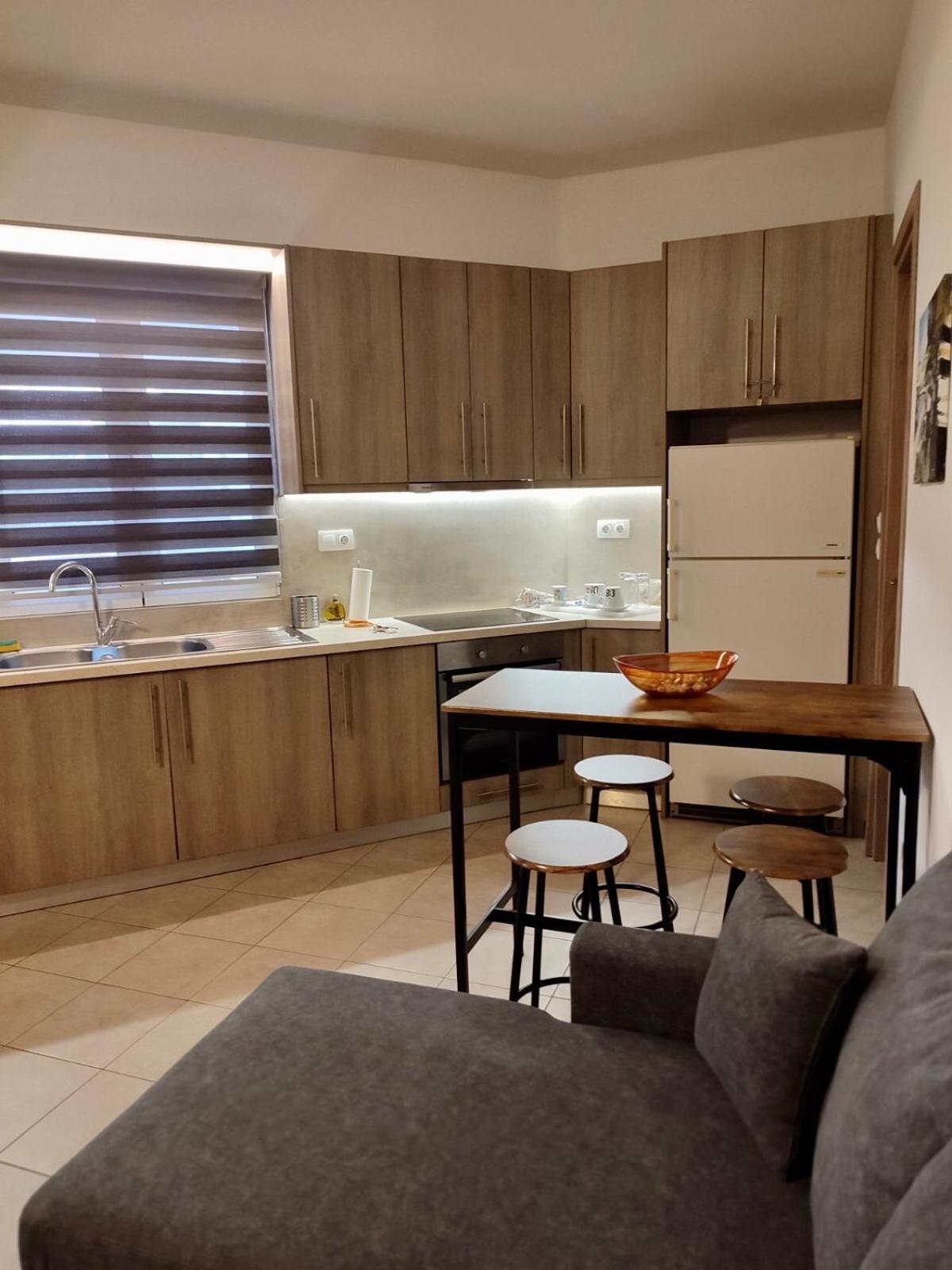 Lia'S Luxury Apartment - Near Airport Koropíon Extérieur photo